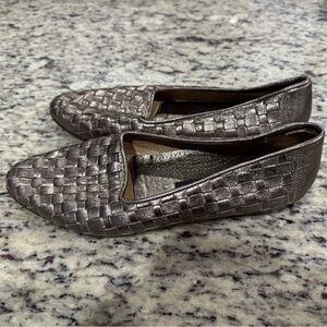 Amalfi Italian pewter woven leather loafers